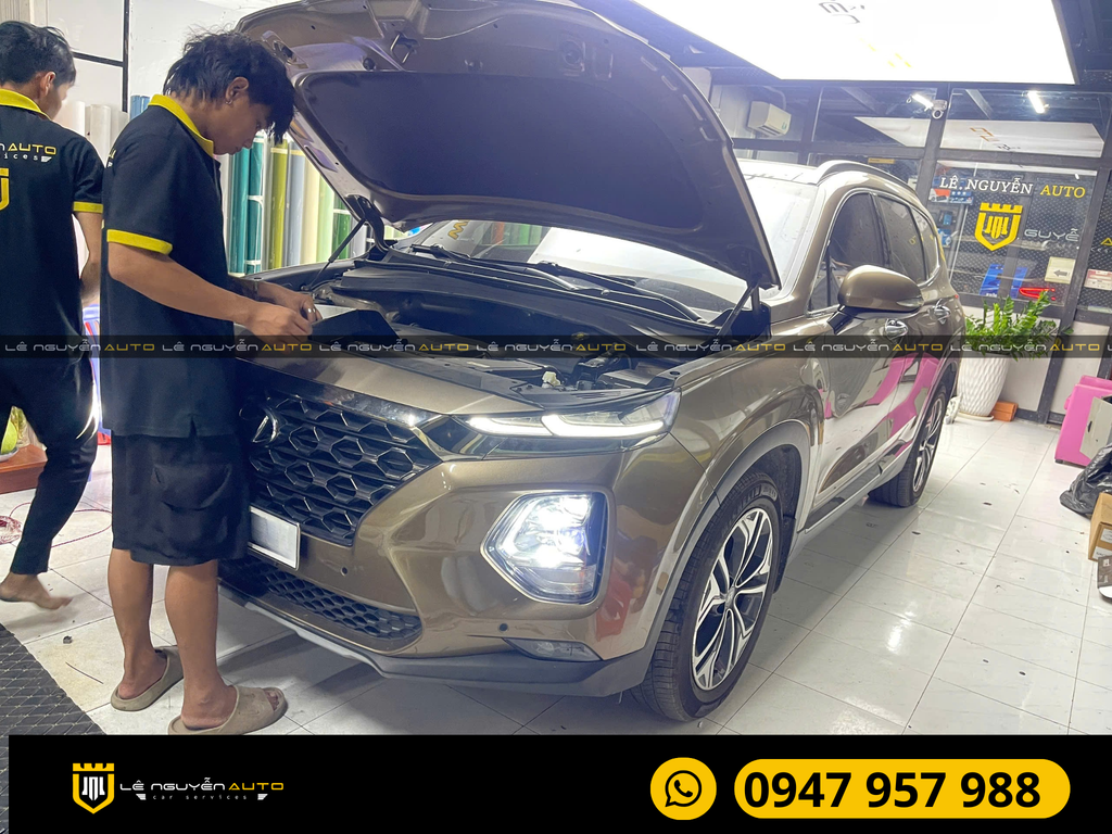 SANTAFE 2019 LẮP BI PHA AOZOOM LASER JAGUAR VÀ SQUARE V1