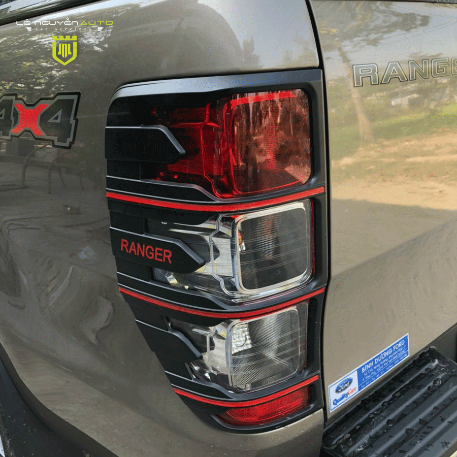 Nắp Thùng Cuộn Ford Ranger