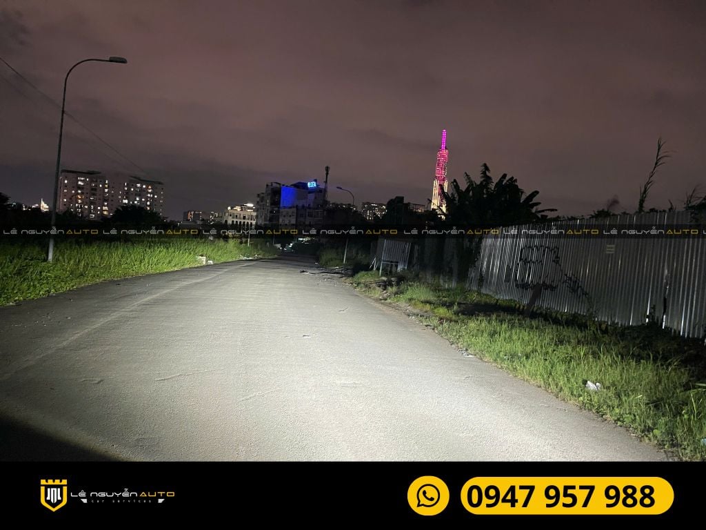 ĐỘ ĐÈN TĂNG SÁNG BI LASER AOZOOM DOMAX OMERA  VÀ LASER THOR XE FORD TERRITORY