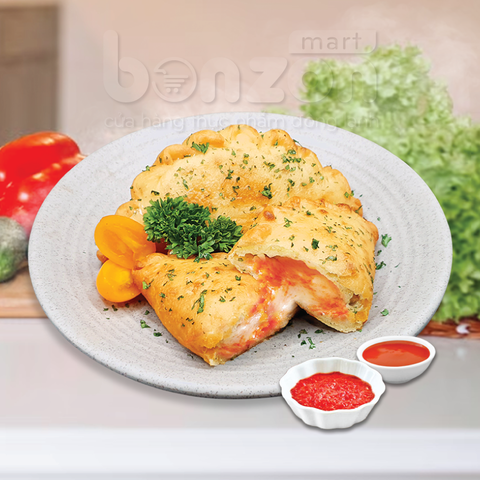 CALZONE - PIZZA GẬP NHÂN PHÔ MAI CÀ CHUA 100G (400G)