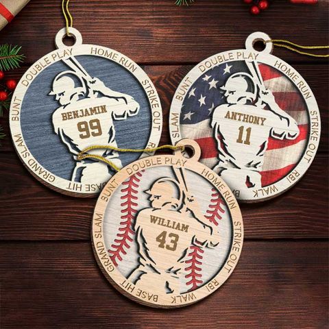  Baseball Player Round Ornament 