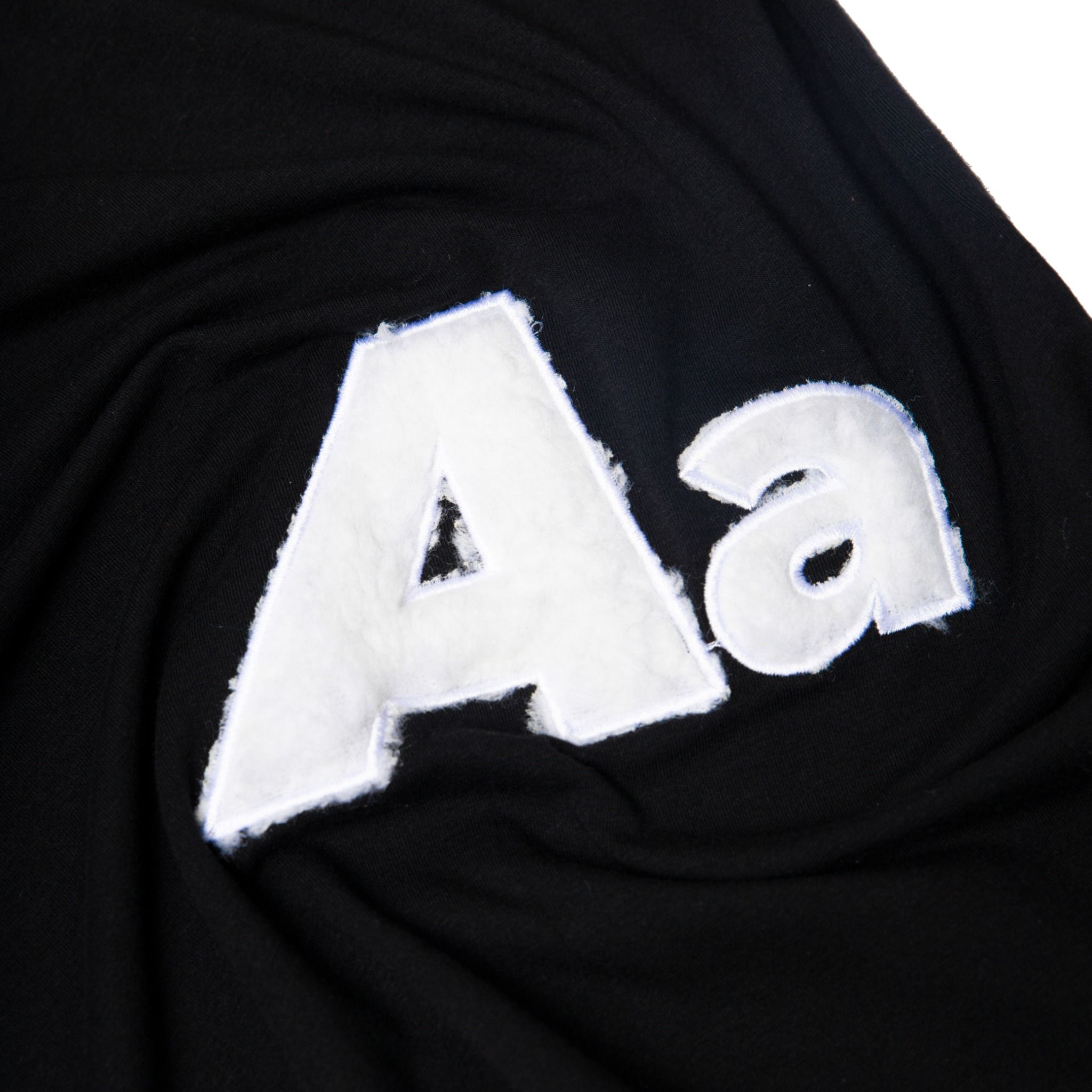THE METAL TAG BASIC TEE - BLACK – A a S t u.