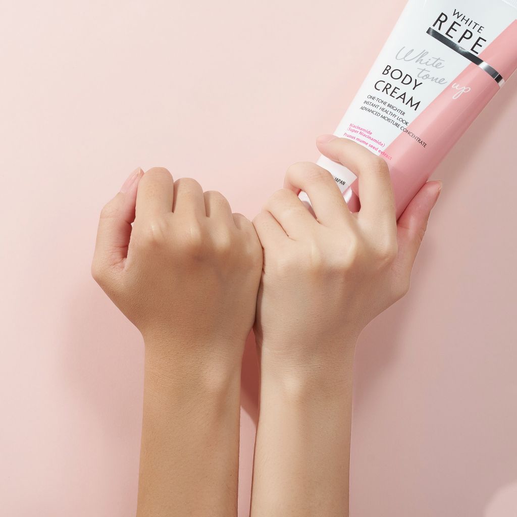 Kem Dưỡng Trắng Da Nâng Tone White tone up Body Cream WHITE REPE 200g