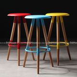 GHẾ BAR TRÒN 3 CHÂN MẶT NHỰA