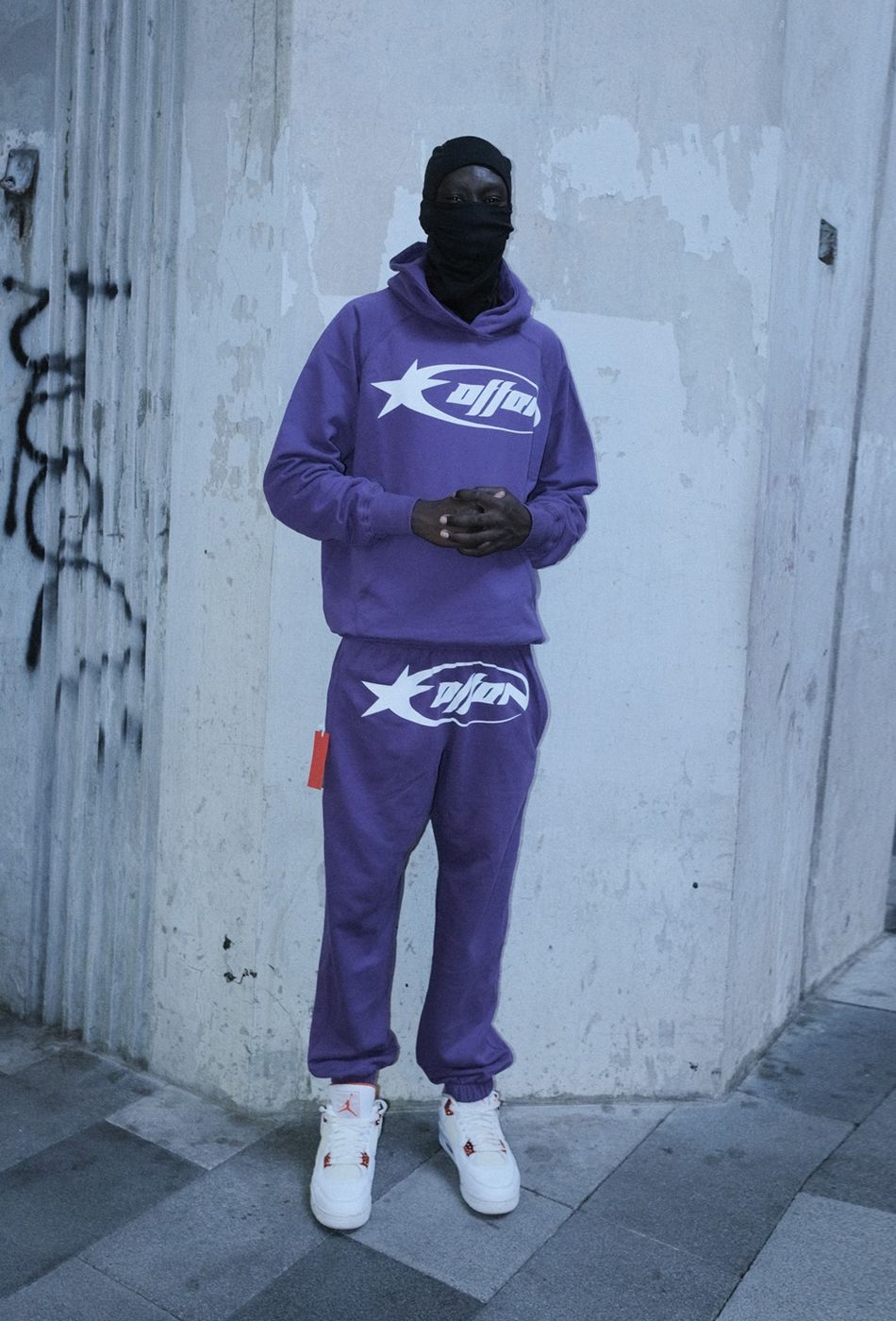  OFFONOFF STAR CIRCLE HOODIE / PURPLE 