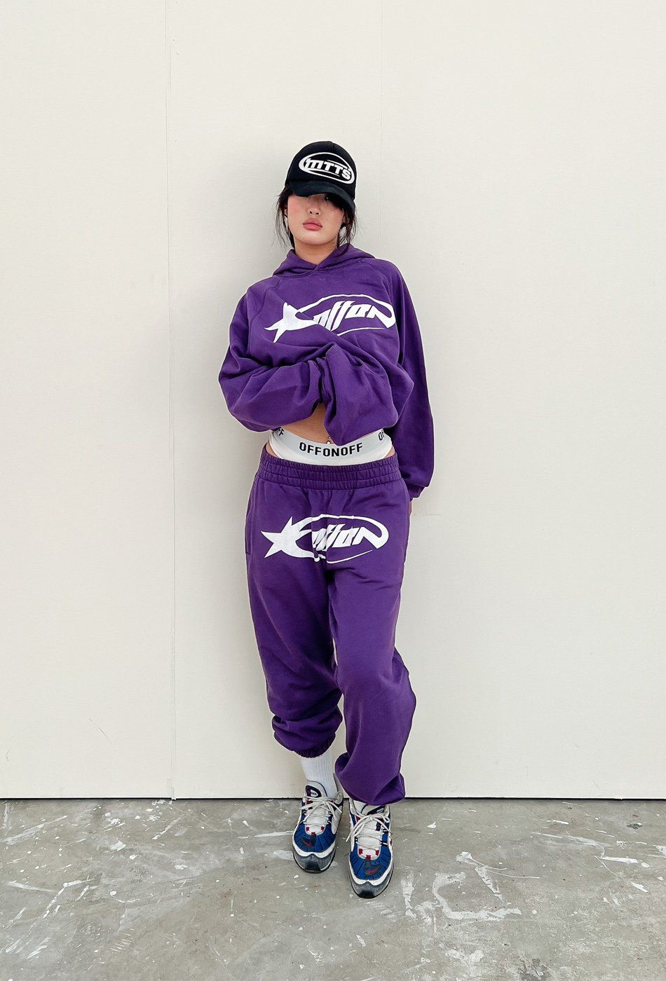  OFFONOFF STAR CIRCLE HOODIE / PURPLE 