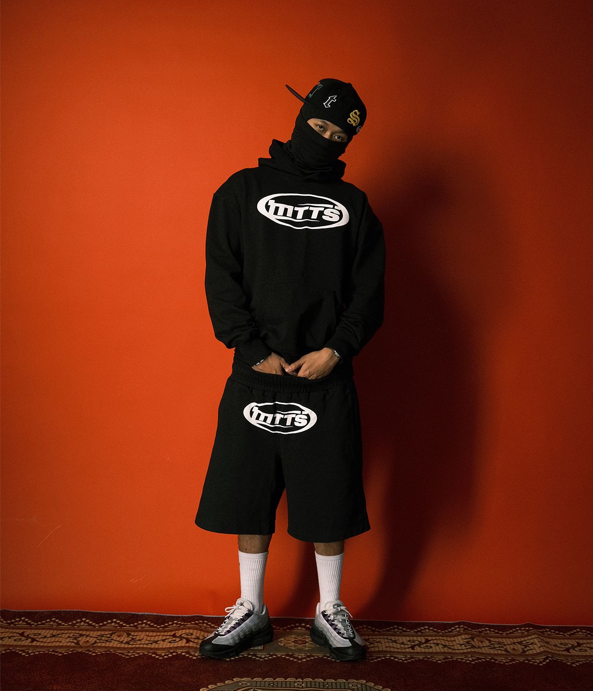  LOGO SWEATSHORT / BLACK 