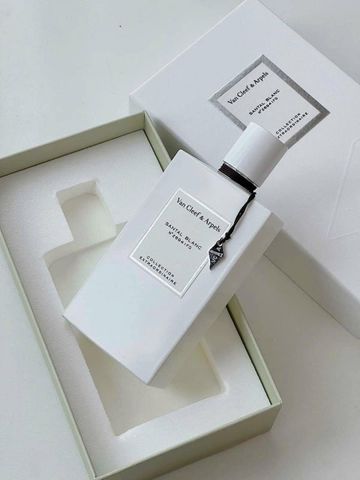  Nước Hoa Unisex Van Cleef & Arpels Santal Blanc 