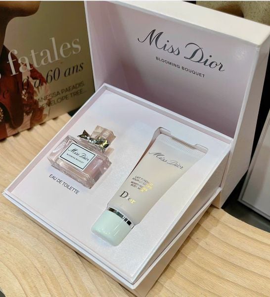  Gift set nước Hoa Mini Miss Dior Blooming bouquet edp 5ml + body lotion 20ml 