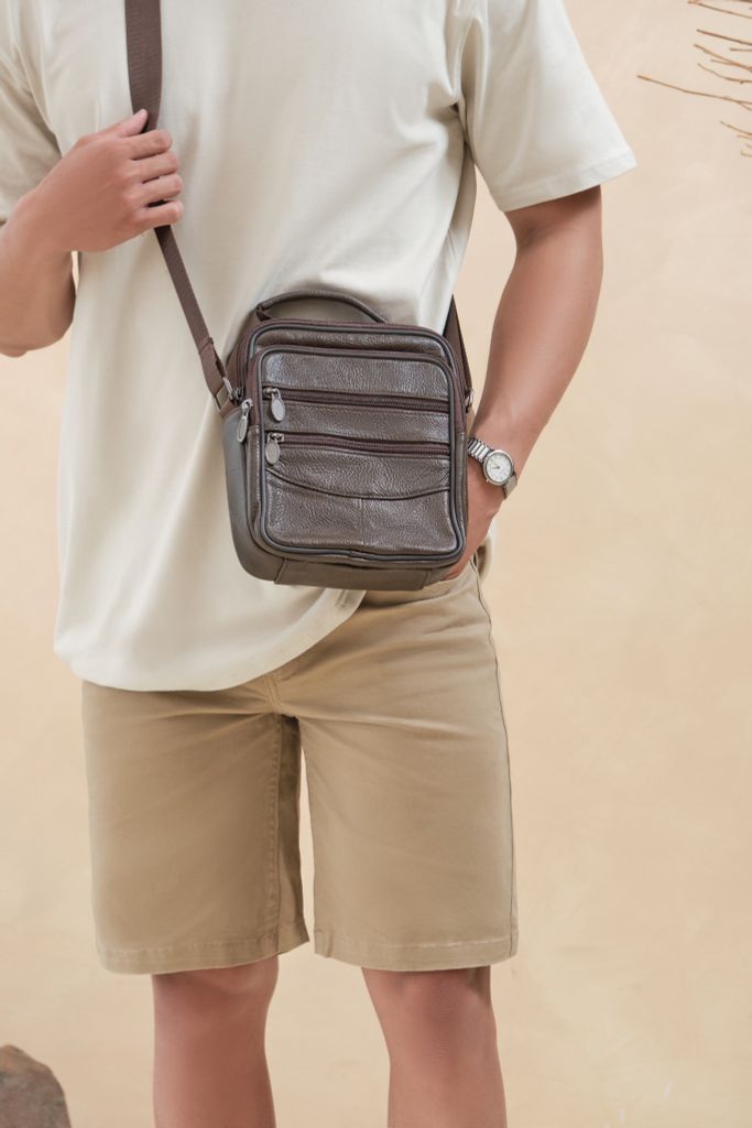  Quần Short Nam Khaki Trơn Form Straight 2402012 