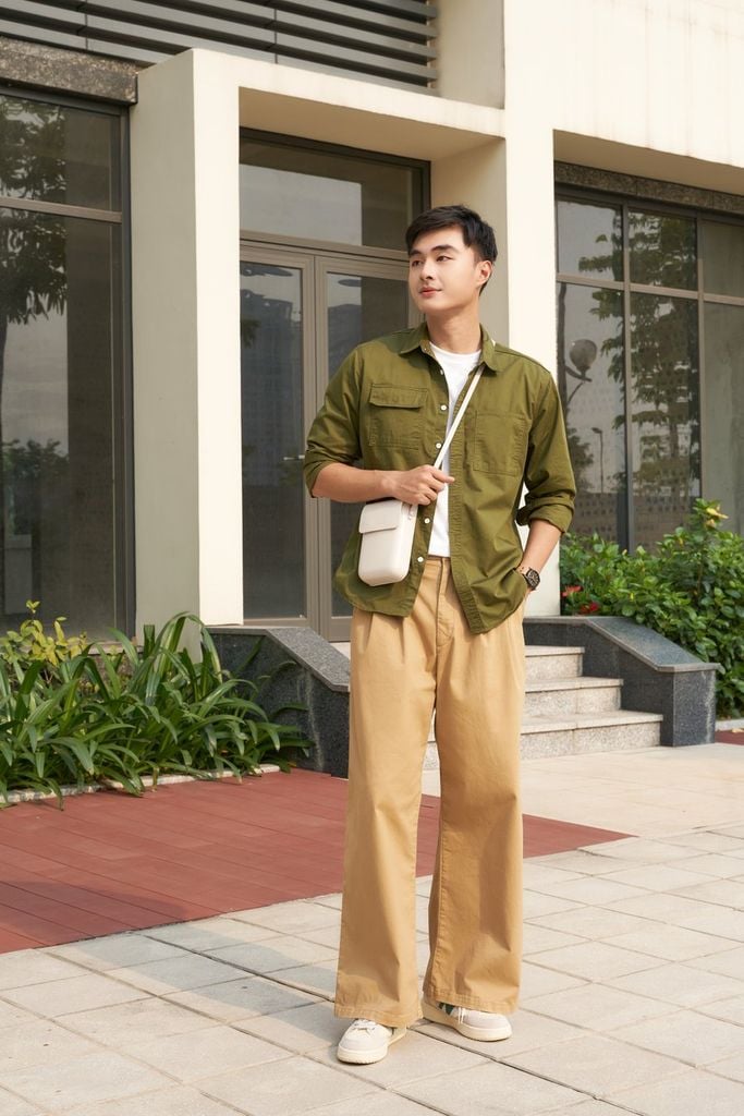  Áo Sơ Mi Nam Tay Dài Cotton Hai Túi Trơn 2312028 