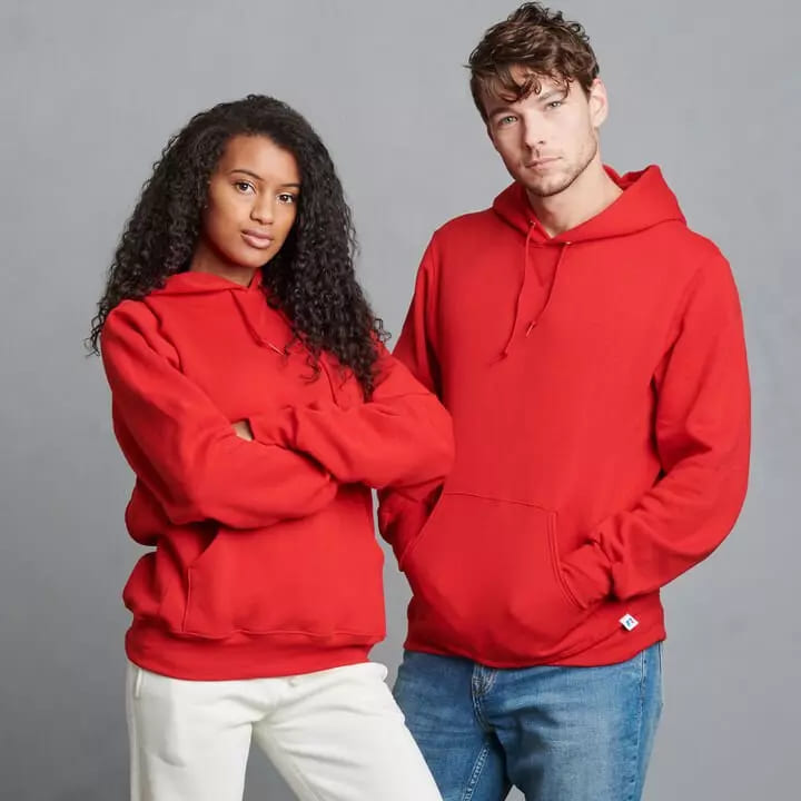 Áo khoác hoodie cặp - Trang phục không thể thiếu của các cặp đôi