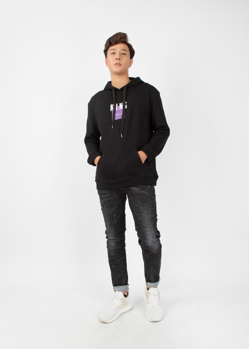 Combo áo hoodie và slim fit jeans 