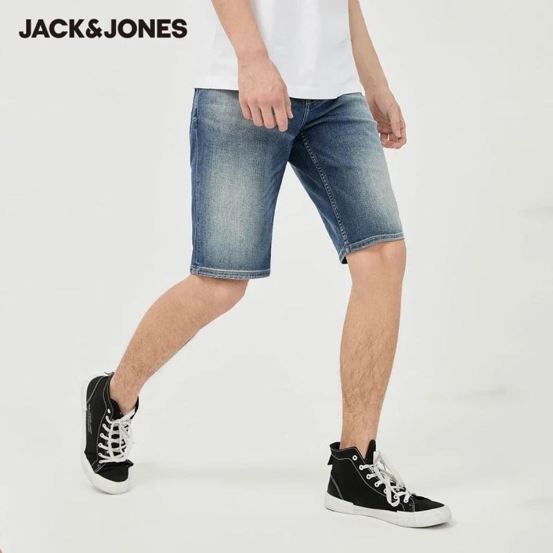 Quần sooc nam bò đến từ thương hiệu Jack & Jones 