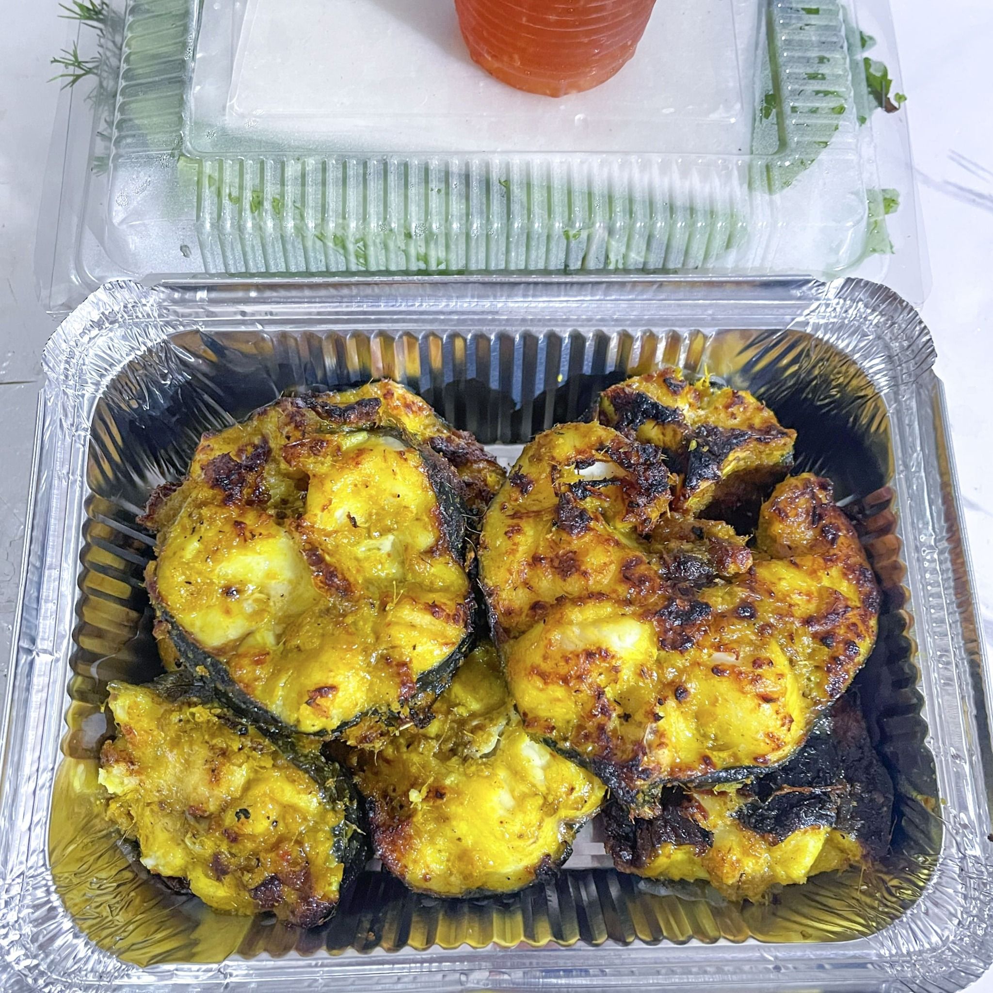  Cá Lăng Đuôi Đỏ Nướng Riềng Mẻ 