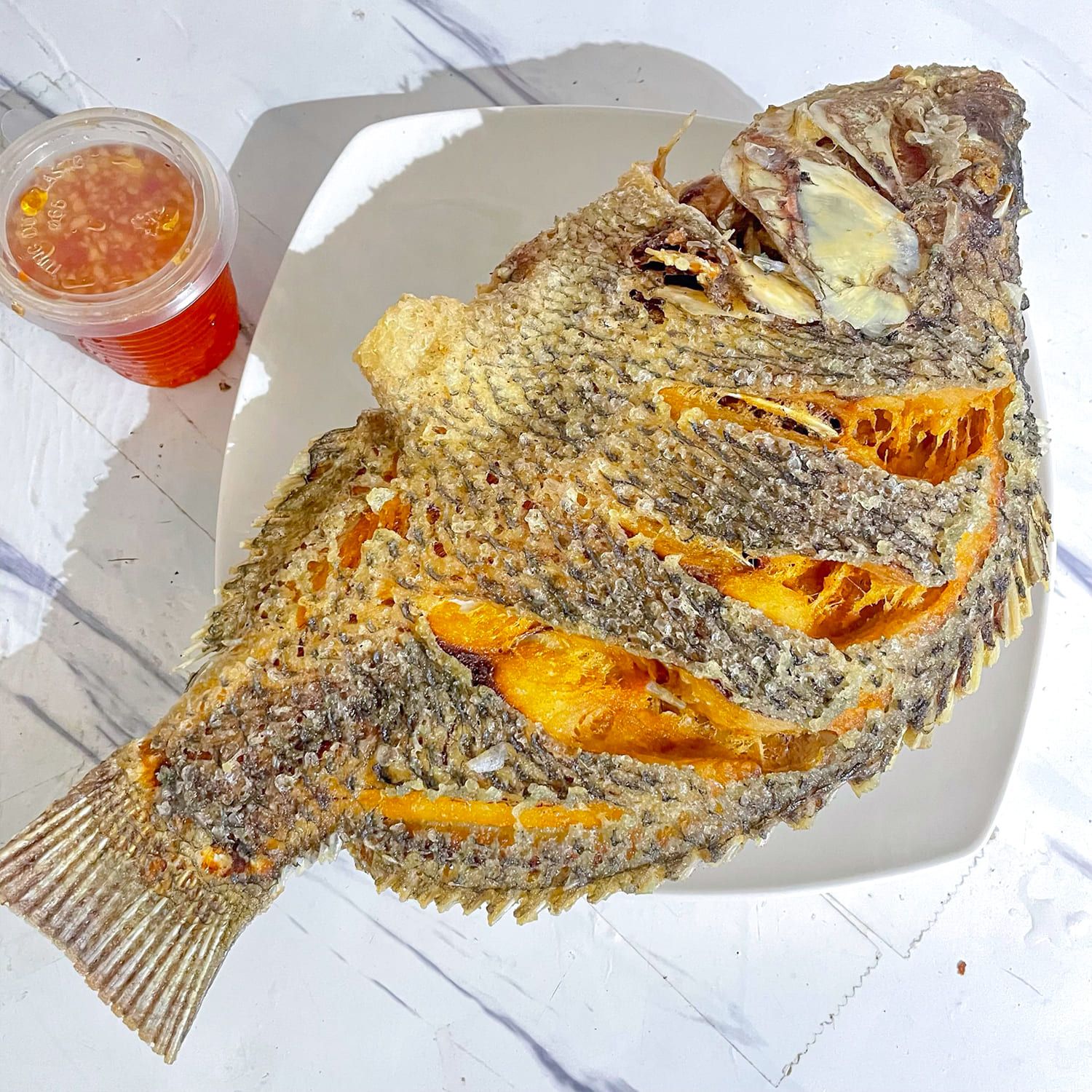  Cá Rô Biển Chiên Giòn 