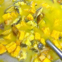 c 225 chach chau om chuoi dau