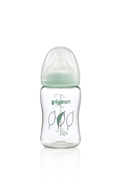 Bình sữa Pigeon T-Ester Plus – Chiếc Lá 200ml/300ml