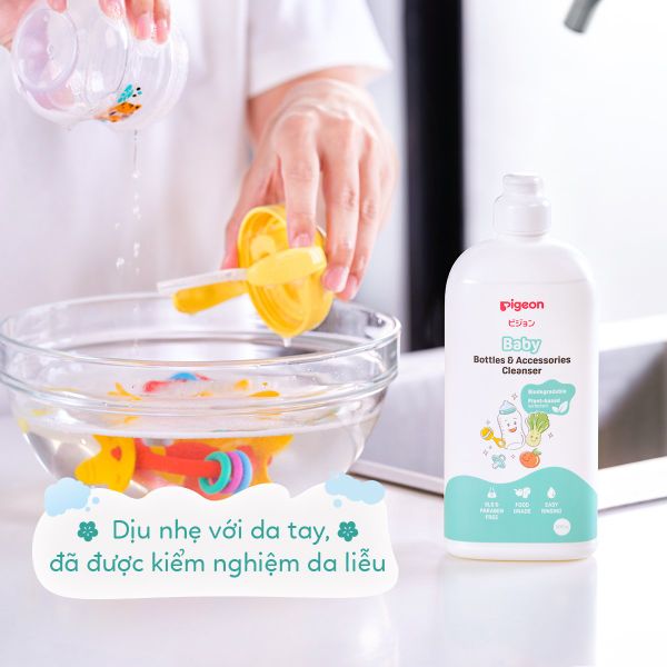 Nước Rửa Bình Sữa Và Phụ Kiện Pigeon Gốc Thực Vật 450ml/500ml