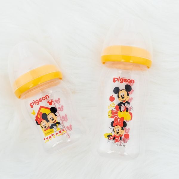 Bình Sữa Pigeon Softouch PP Plus Disney Baby  - Màu Vàng 160ml/240ml