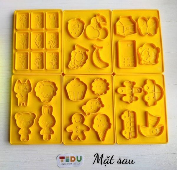  Khuôn Bảng vàng chữ nhật 57 chi tiết chơi kèm bột nặn an toàn TEDU 