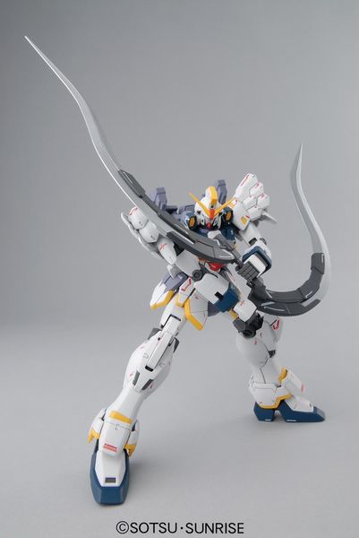 [Pre-order] - Trả hàng 2024 tháng 07 - MG 1/100 GUNDAM SANDROCK EW VER. - Giá Order: 730k