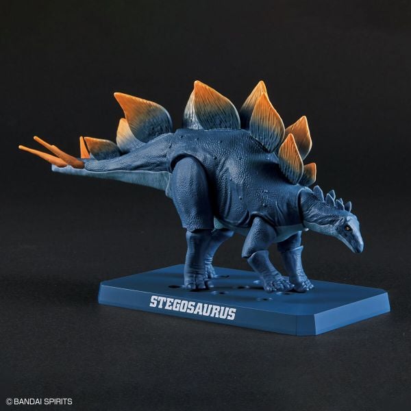 PLANNOSAURUS Stegosaurus