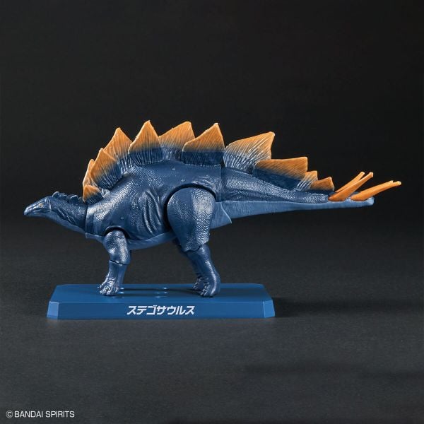 PLANNOSAURUS Stegosaurus