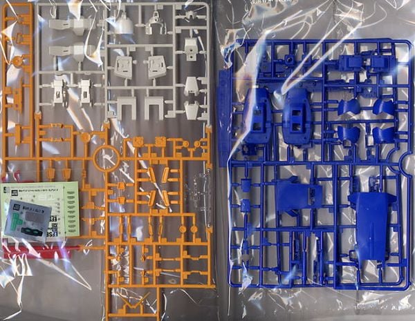 MG 1/100 RX-78-4 GUNDAM