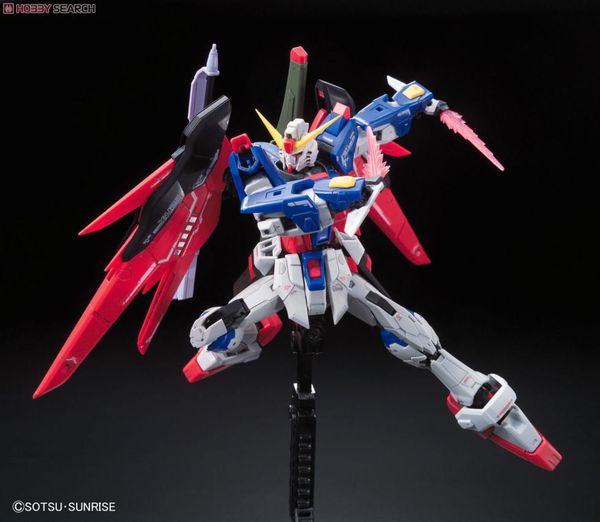 RG 1/144 Destiny Gundam
