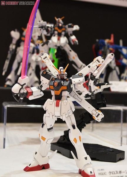 HGUC 1/144 CROSSBONE GUNDAM X1