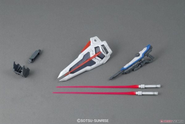 MG 1/100 FREEDOM GUNDAM VER 2.0