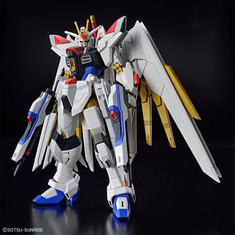 HG CE 1/144 MIGHTY STRIKE FREEDOM GUNDAM