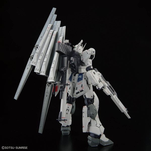 RG 1/144 GUNDAM SIDE-F LIMITED Nu Gundam - First Lot Color Ver