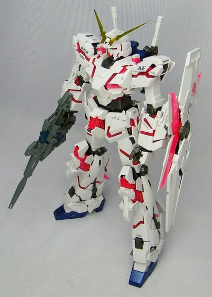 MG 1/100 UNICORN GUNDAM SCREEN IMAGE SPECIAL