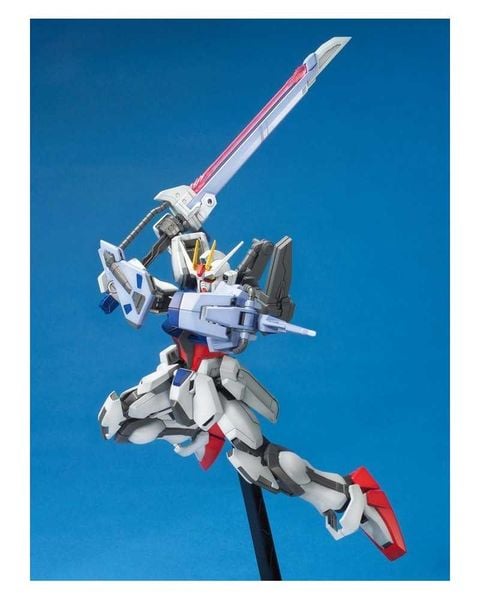 MG 1/100 STRIKE GUNDAM LAUNCHER / SWORD