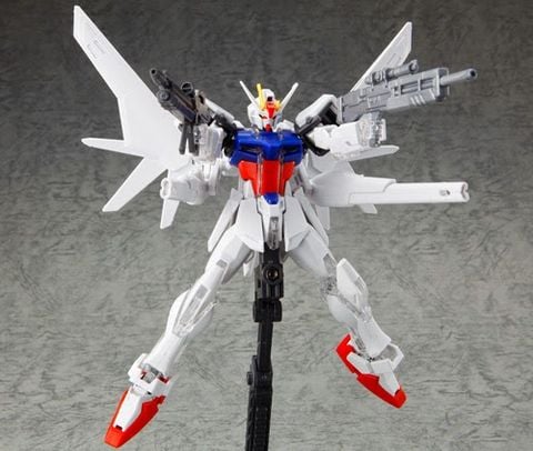 HG Strike Gundam + Build Booster + Weapon & Jointparts