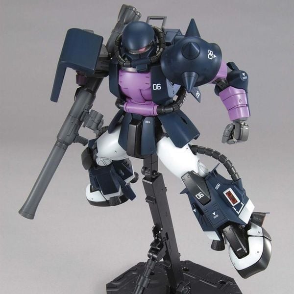 MG 1/100 MS-06R High Mobility Type Zaku 2 - Black Tri-Stars Ver 2.0