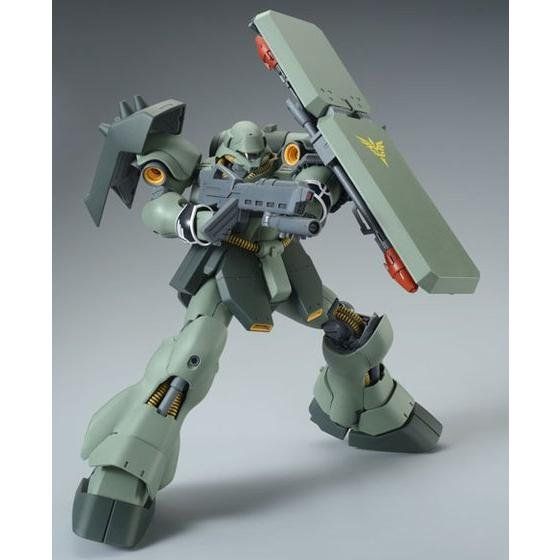 MG 1/100 Geara Doga - Unicorn Ver