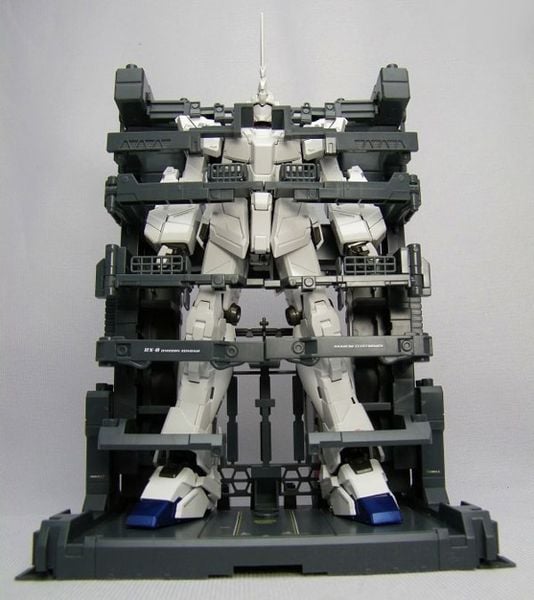MG 1/100 UNICORN GUNDAM SCREEN IMAGE SPECIAL