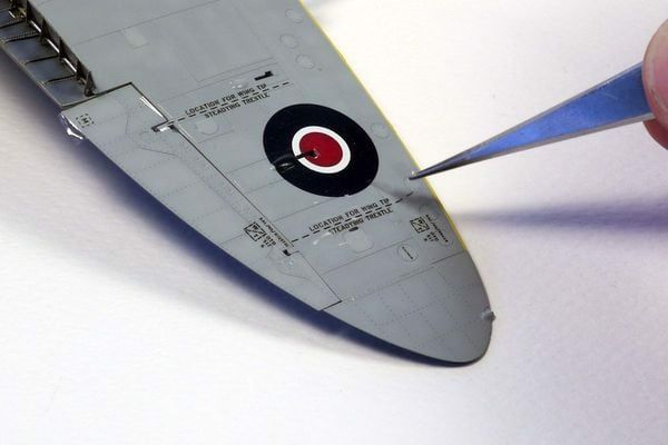 Dung dịch hỗ trợ dán decal nước MS232 Mr. Mark Setter