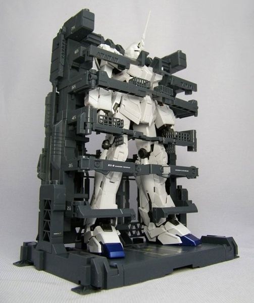 MG 1/100 UNICORN GUNDAM SCREEN IMAGE SPECIAL