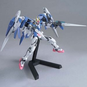 Kit De Modelo Gundam HG OO-Raiser Designer's Color 1/144 - Incluye Espadas GN, Escudos Y Sables De Haz