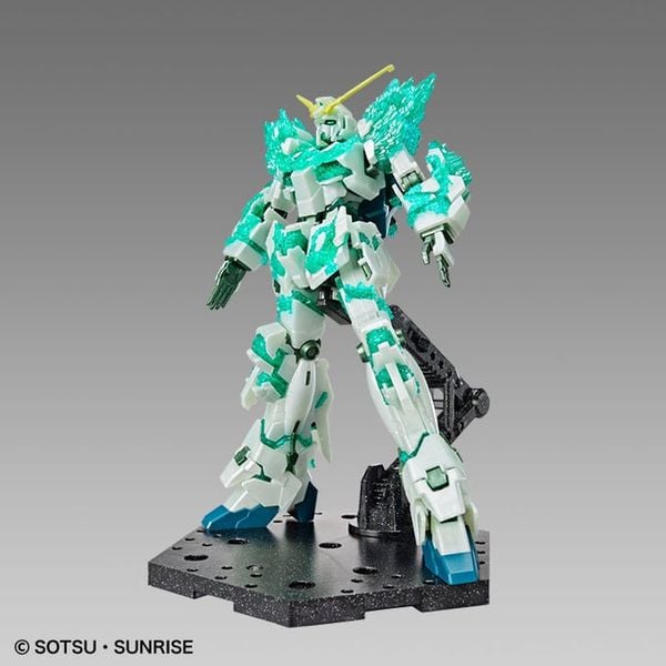 HG UC 1/144 The Gundam Base Limited Unicorn Gundam Luminous Crystal Body