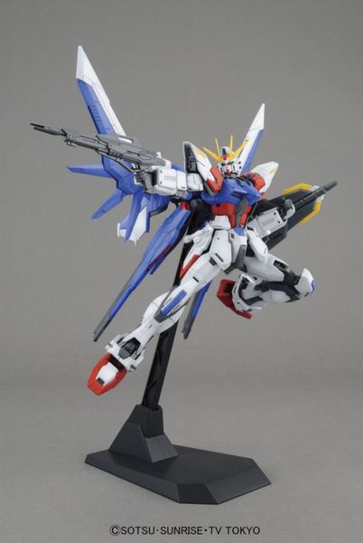 [Pre-order] - 2023 tháng 11 - MG 1/100 Build Strike Gundam Full Package - Giá Order: 1200k