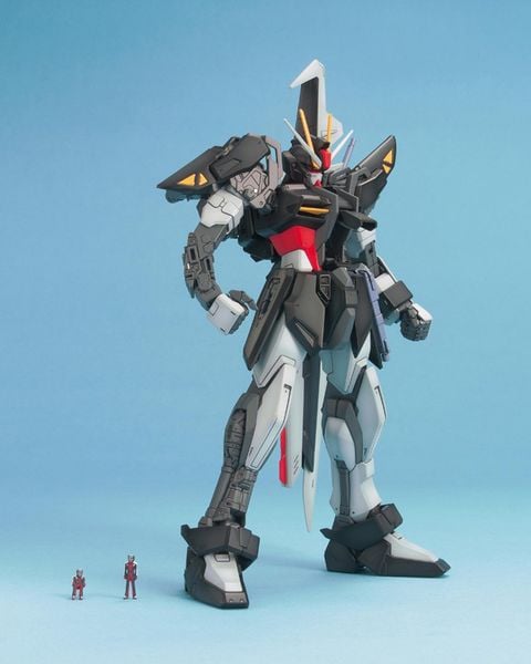 [Pre-order] - 2024 tháng 01 - MG 1/100 STRIKE NOIR GUNDAM - Giá Order: 950k