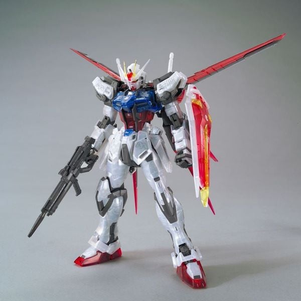 MG 1/100 Gundam Base Limited Aile Strike Gundam Ver RM - Clear Color