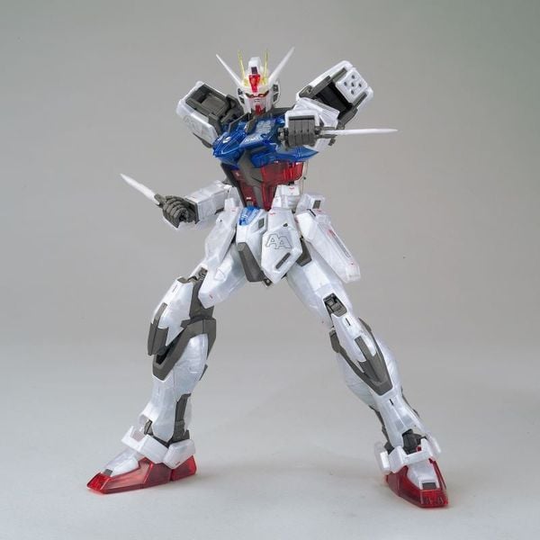 MG 1/100 Gundam Base Limited Aile Strike Gundam Ver RM - Clear Color