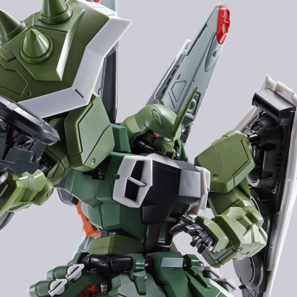 MG 1/100 Blaze Zaku Phantom / Blaze Zaku Warrior