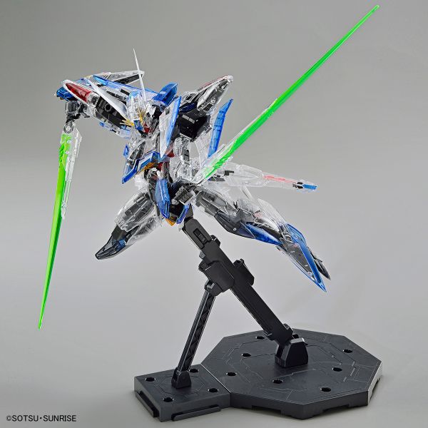MG 1/100 Eclipse Gundam - Clear Color Gundam Base Limited